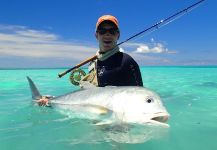 Alex Schenck 's Fly-fishing Catch of a Giant Trevally – Fly dreamers 