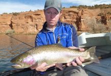  Fotografía de Pesca con Mosca de Trucha arcoiris por Neil Chamberlin – Fly dreamers 