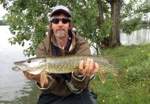 Fly-tying for Pike - Image by Ramiro Garcia Malbran 