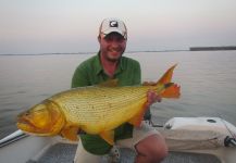 Leo Cardella 's Fly-fishing Photo of a Golden dorado – Fly dreamers 