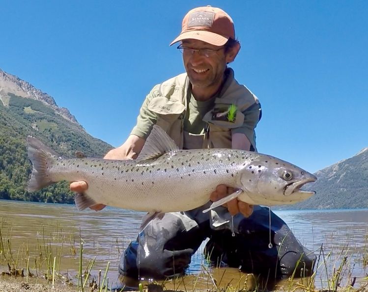 Pescadote del Traful !! Eso sí es un salmón ??? 