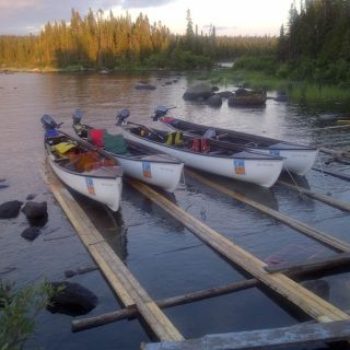 Igloo Lake Lodge - new fibreglass 23 foot river boats