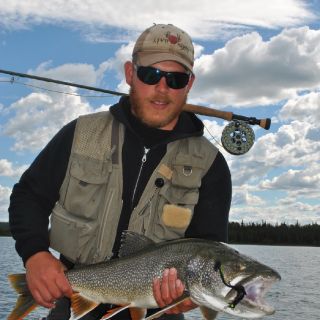 Grizzly Creek Lodge - Fly fishing Lodge