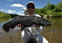 Esteban Raineri 's Fly-fishing Catch of a Tarucha | Fly dreamers 