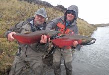  Situación de Pesca con Mosca de Salmón Coho – Fotografía por Scott Marr en Fly dreamers