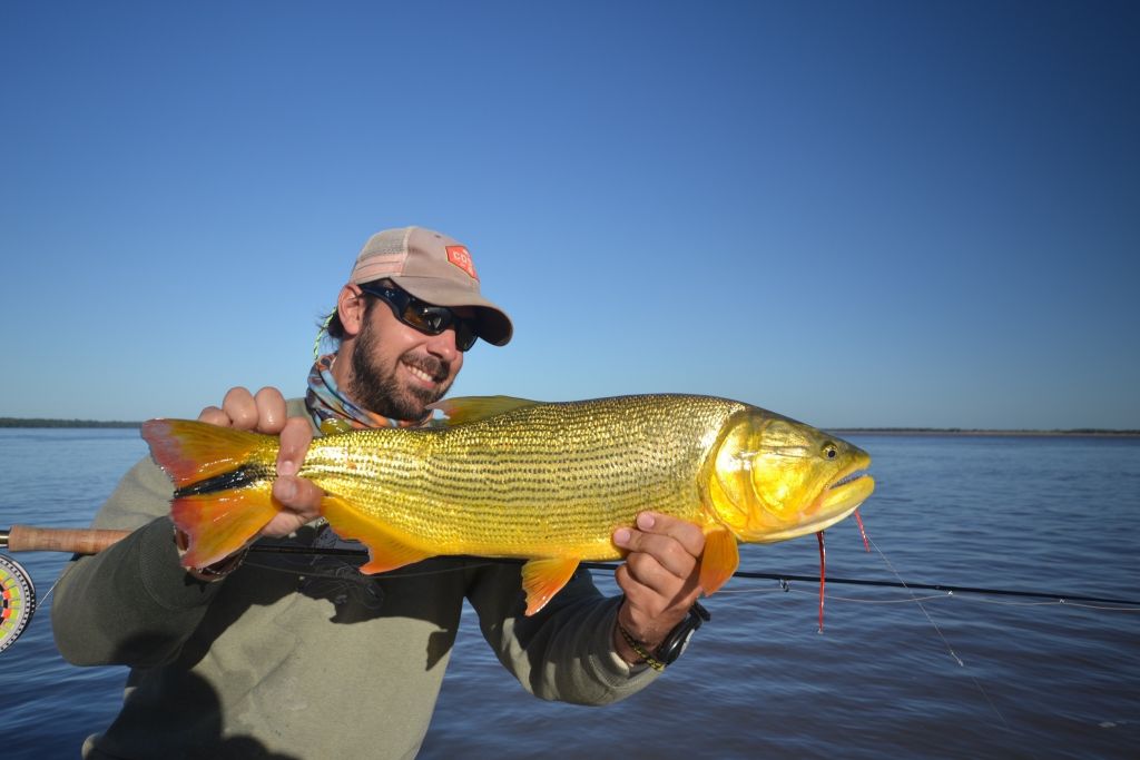  Golden  Fly  Fishing  Lodge de pesca con mosca Directorio 