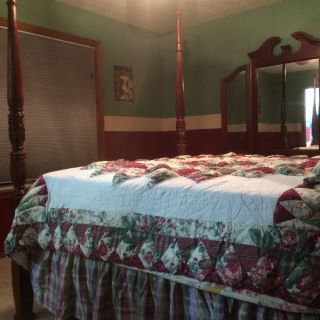 Master bedroom lodge