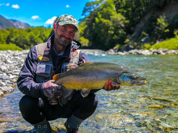 Learn To Fly Fish, New Zealand
