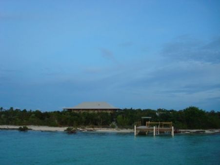 Broad Shad Cay Lodge