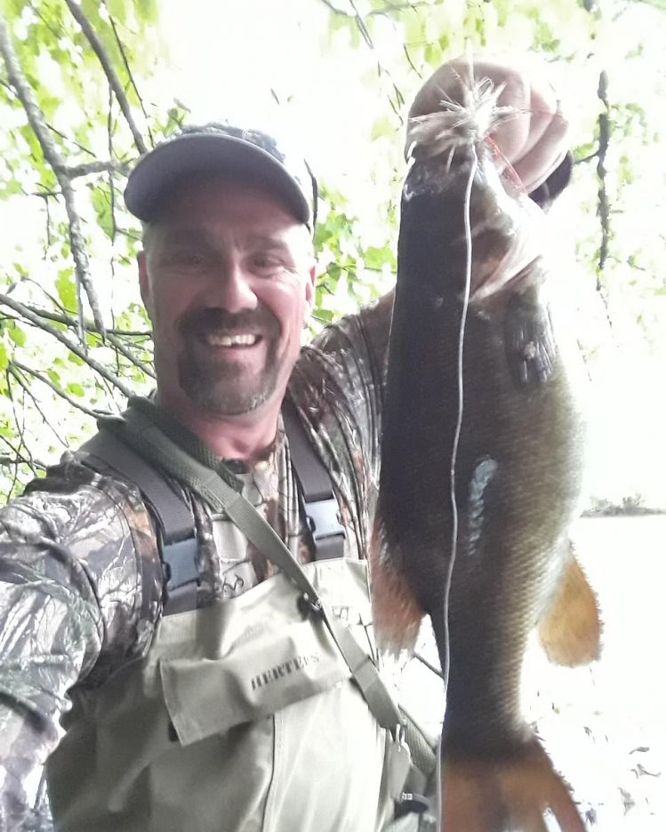 New personal best. 16-1/4 inch Smallie. What a great fight.