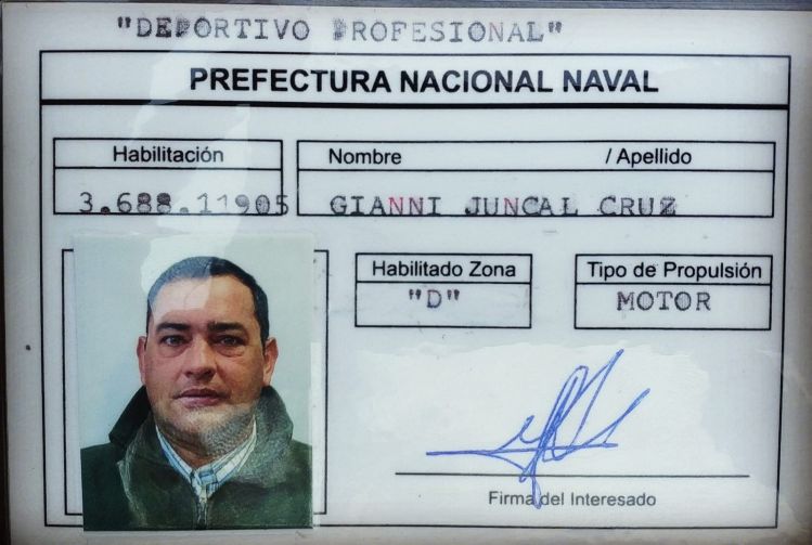 Uruguay se está poniendo al día con las reglamentaciones  y por primera vez en la historia se puede obtener el brevet profesional para trabajar en pesca deportiva remunerada. !!! Vamos por más!!